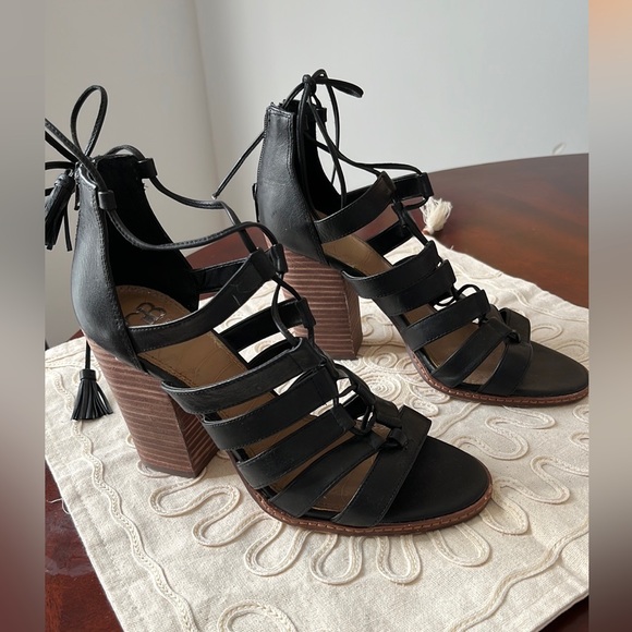 Gianni Bini Lace Up Heels. #20. - Picture 3 of 8